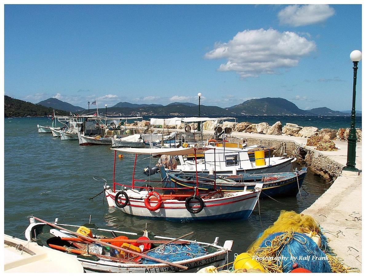 Traditional Fishing Village Apartments Mpoukaris Exterior photo